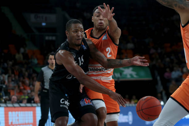 边路活力的 边路活力的